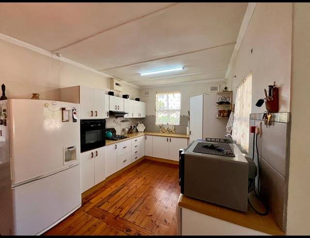 4 BEDROOM HOUSE FOR SALE IN HILLARY